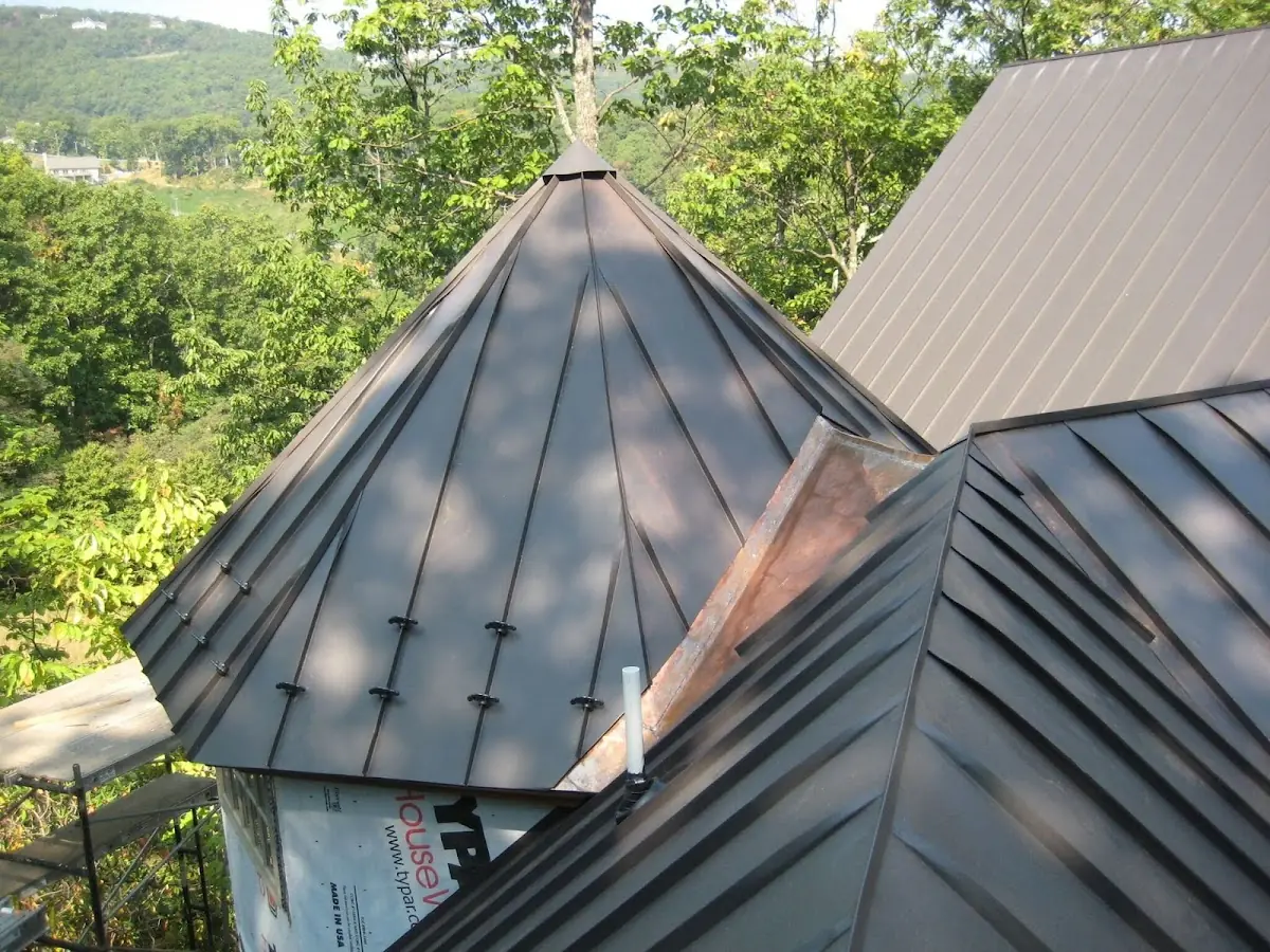 Professional Roof Tarp Installation by Craftsman Roofing in Clay Arsenal
